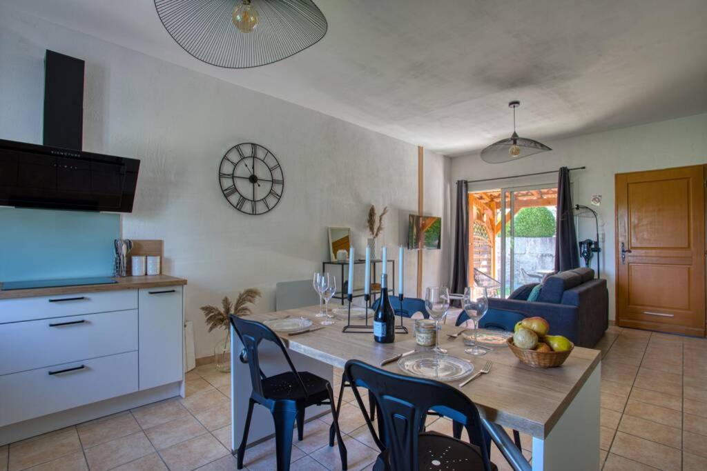 Sarlat - 24 - L'Appartement D'Euphe Avec Piscine Exterior foto